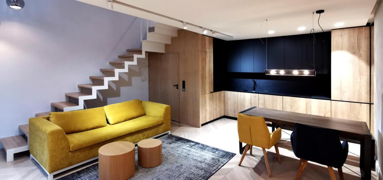City Garden Apartment วรอตซวาฟ ภายนอก รูปภาพ